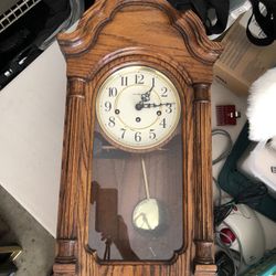 Howard Miller Clock 