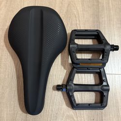 Brand New trek saddle and pedal combo 