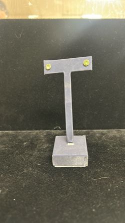 10k gold Double stud earring