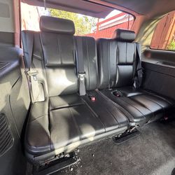 Tahoe third row seats