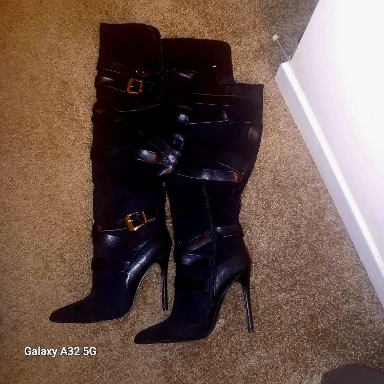 Black Stelleto Boots With Gold Buckles