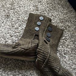 Uggs Size 7 