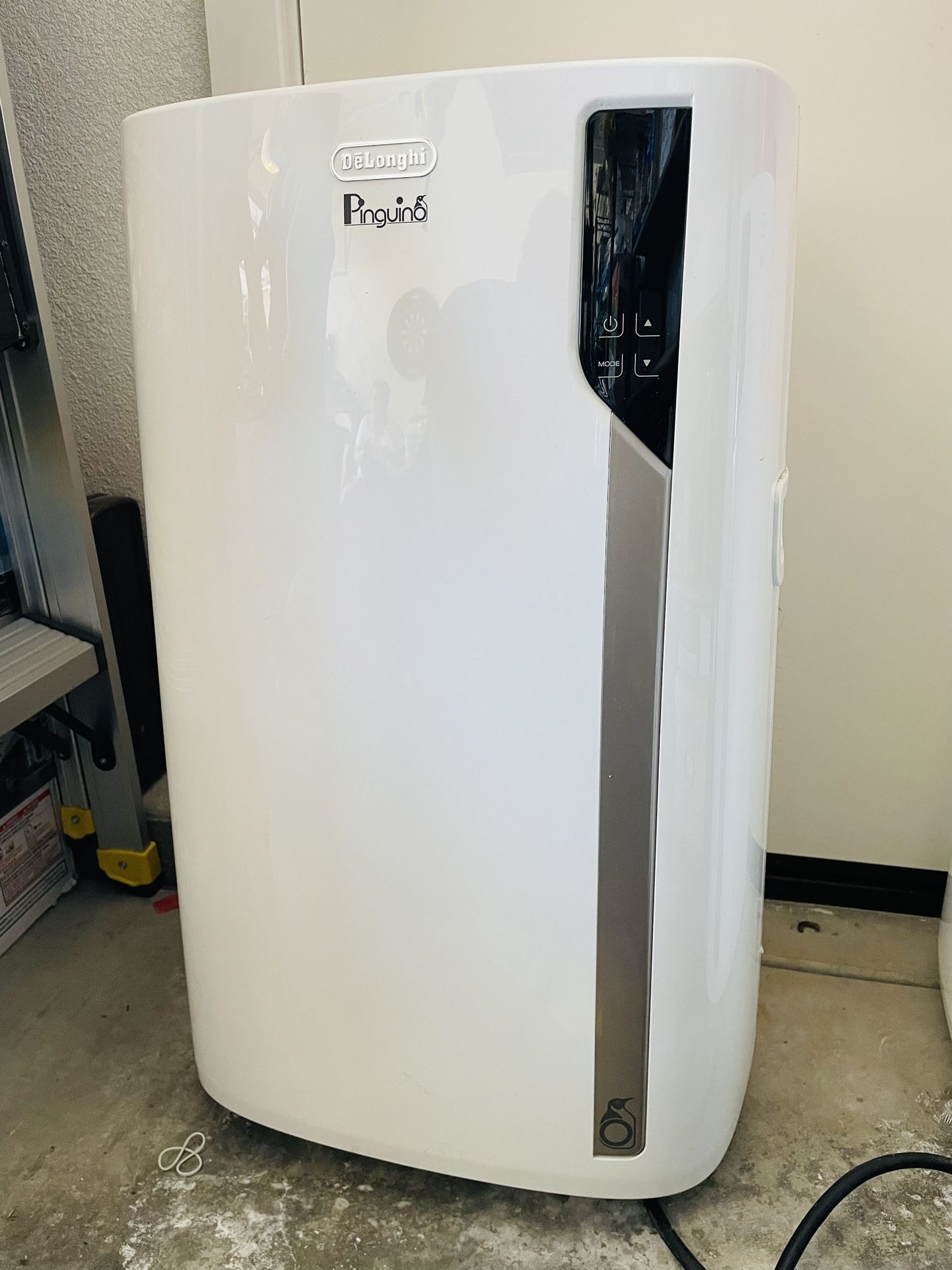 Delonghi Pinguino Portable Air Conditioner