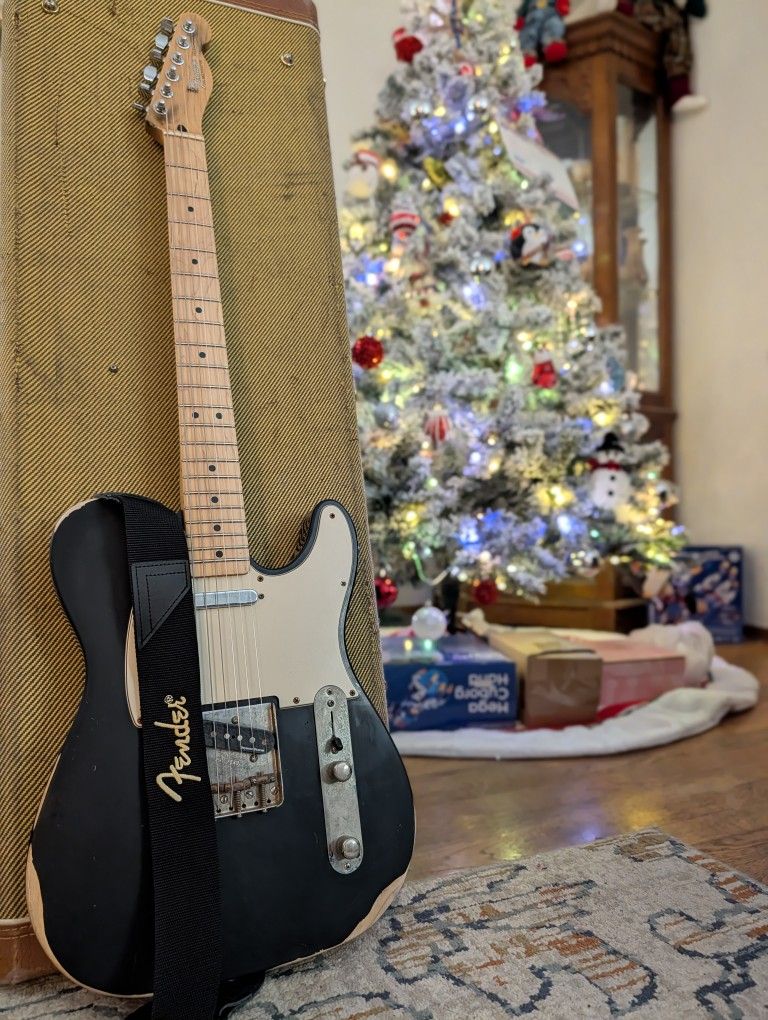 FS/FT: Fender Telecaster with Seymour Duncan Upgrade and Tweed Case