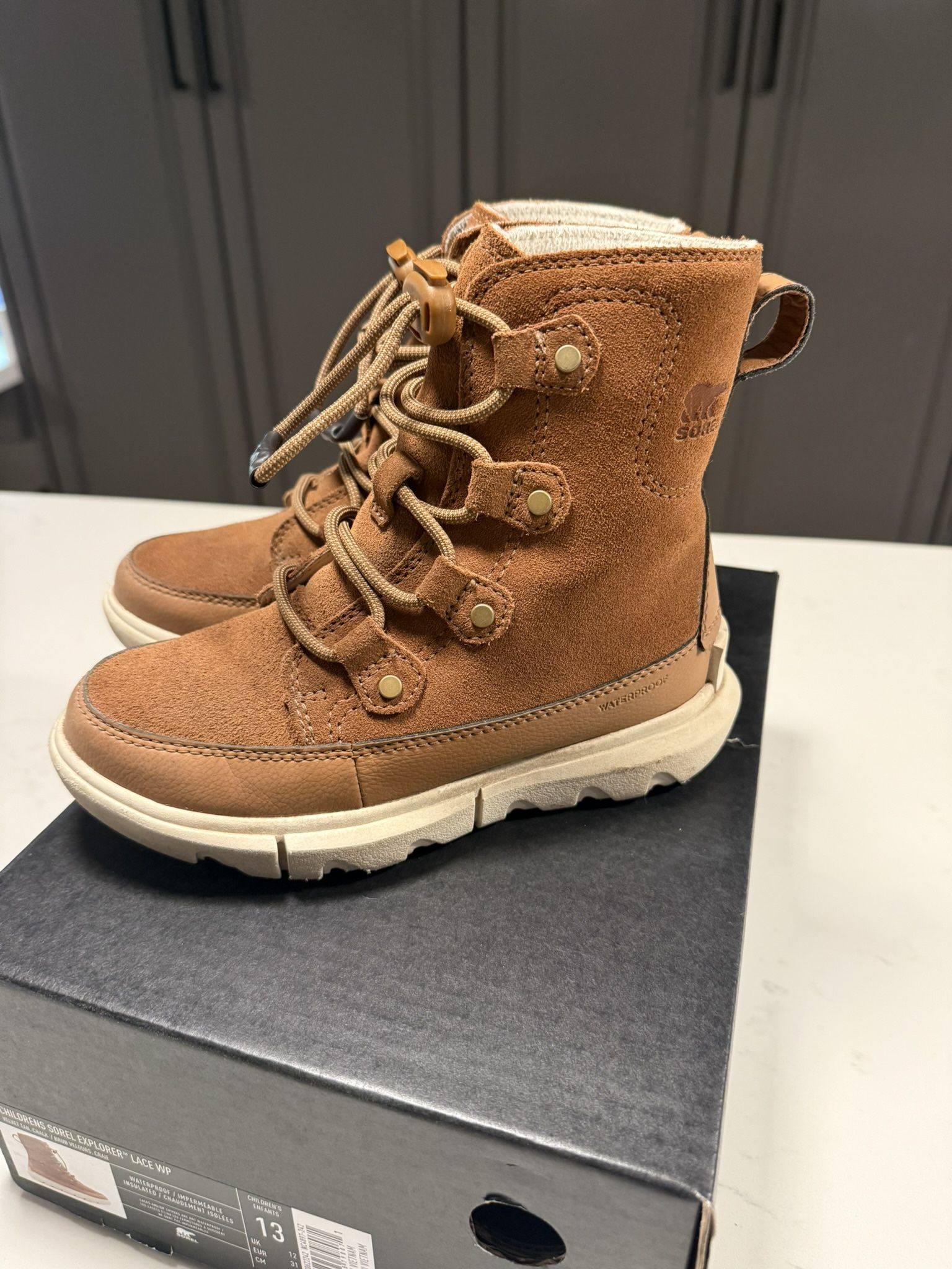 Sorel Boys’ Boots Size 13