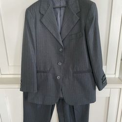 Boys Size 10 Van Heusen Suit 