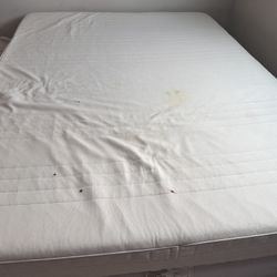 Queen Memory foam firm mattress with Topper