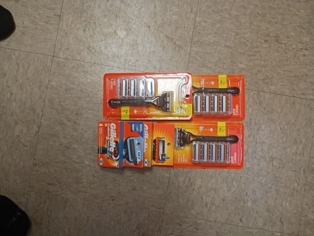3 Gillette Fusion 5 And 2-4pack Priceincludesall5