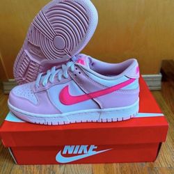 Nike Dunk Low GS DH9765-600 Size 6Y / 7.5W Brand New