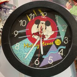 Mickey Mouse Club Quartz Clock. Battery. Disney