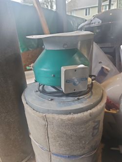 Hydrofarm Charcoal Filtration System