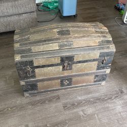 Victorian Era Domed Steamer Trunk