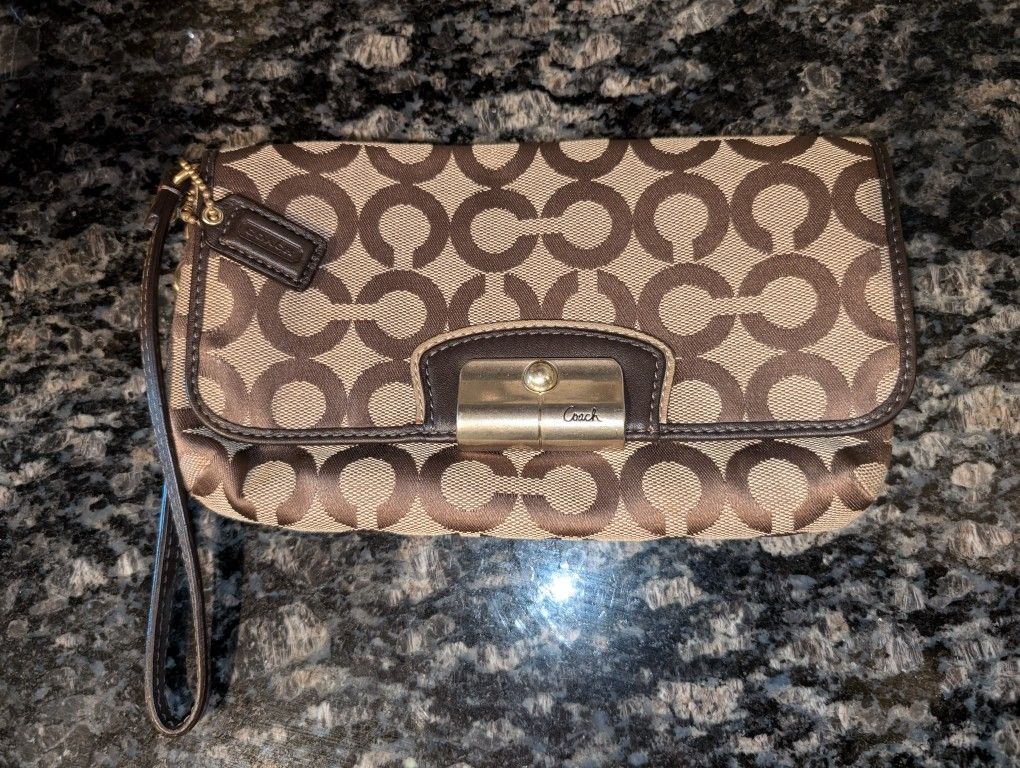 Coach Wristlet