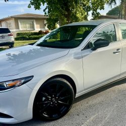 2024 Mazda 3 Clean title 500 Miles!!