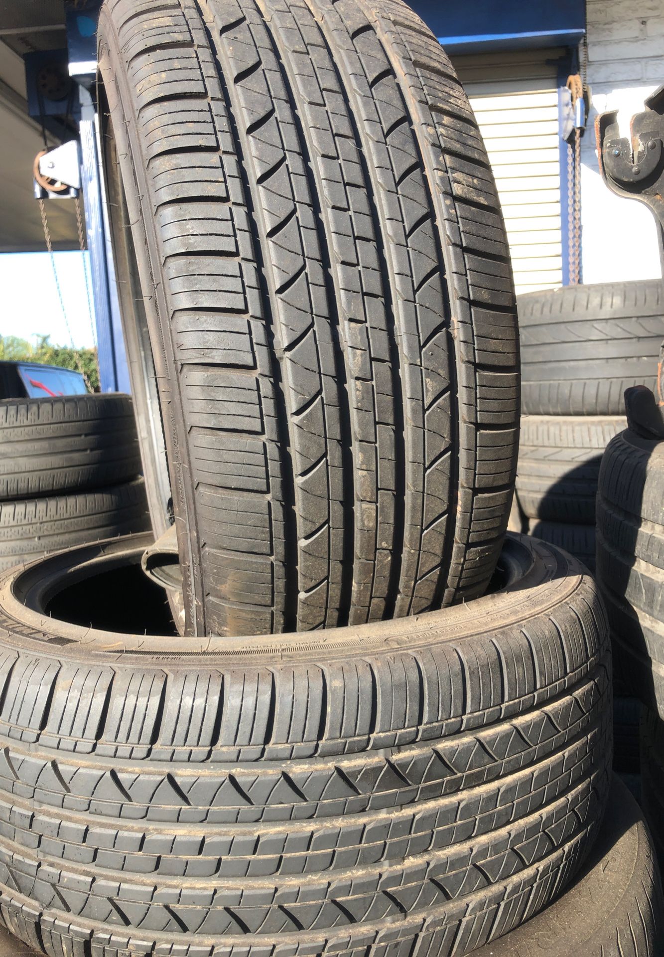 235/40/18 milestar pair