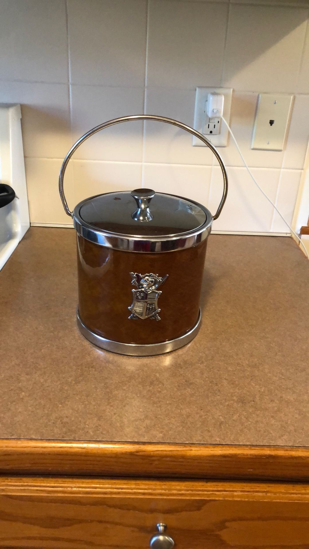 NCM Hollywood Regency Coast Of Arms Ice Bucket With Lid