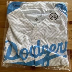 Authentic Los Angeles Dodgers Guatemalan Heritage Night  Jersey size XL