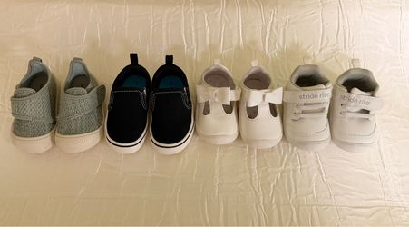 Lot of 4 Pairs Baby/Toddler Shoes