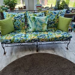 Patio set ($600)- Pick Up In Blythewood 