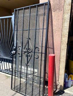 Gate Doors