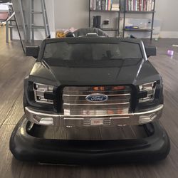 Ways to Play Walker BRIGHT STARTS