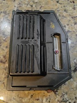 Jeep Wrangler ECU PCM Engine Computer 