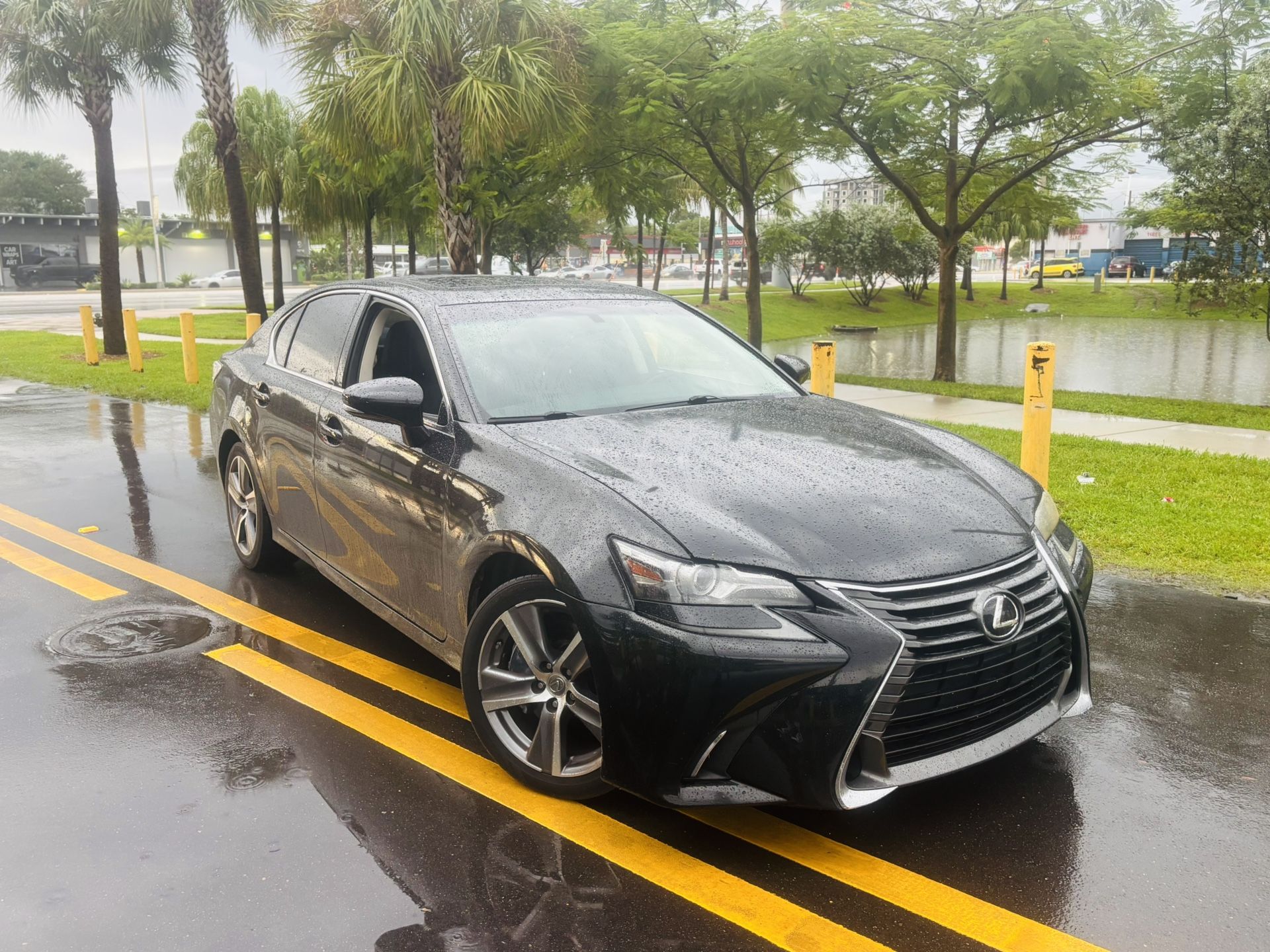 2016 LEXUS GS200t