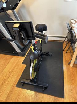 Proform Tour De France CBC Interactive indoor cycle