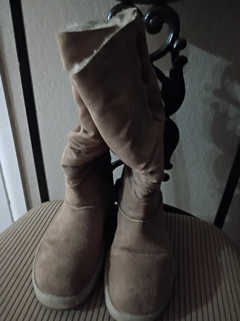 Vendo Bonitas Botas Zize 8 Sketchers