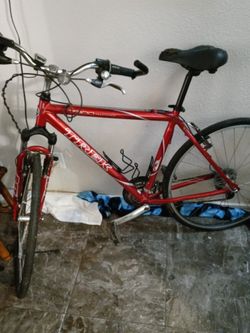 Trek 7300 Multi track 25'in