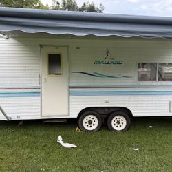 Mallard Camper 