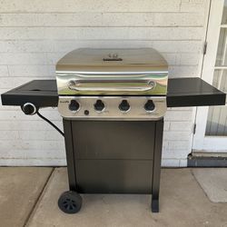 Charbroil Char-Broil Performance Stainless Steel Black 4 Burner 1 Side Burner LP BBQ Grill