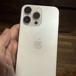 iPhone 14 Pro Max Unlocked Any Carrier White 