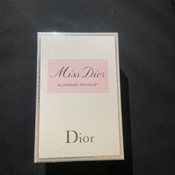Women’s Fragrance 