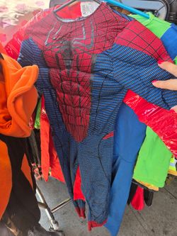 Boys second hand halloween costumes see details