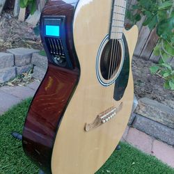 FENDER ELECTRO ACOUSTIC GUITAR READY TO GO THIN BODDY  NEW STRINGS BUILD IN TUNER
