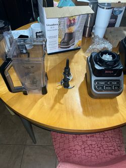 USED - Ninja Professional Plus Blender -TOP MISSING