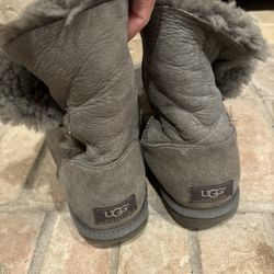 Women’s UGG Boots Size 9