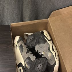 JORDAN 6
