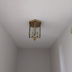 Light Fixture (2 Bulbs)

Excellent condition.
Pickup only in Brunswick. Thanks.