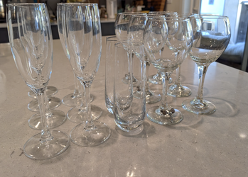 Wine & Champagne Glass Set – Very Sturdy