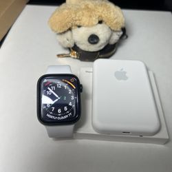 Apple Watch Series 7 GPS + Cellular, 45mm + bonus