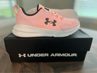 Under Armour GGS Essential Pink Sneakers (size 4Y)