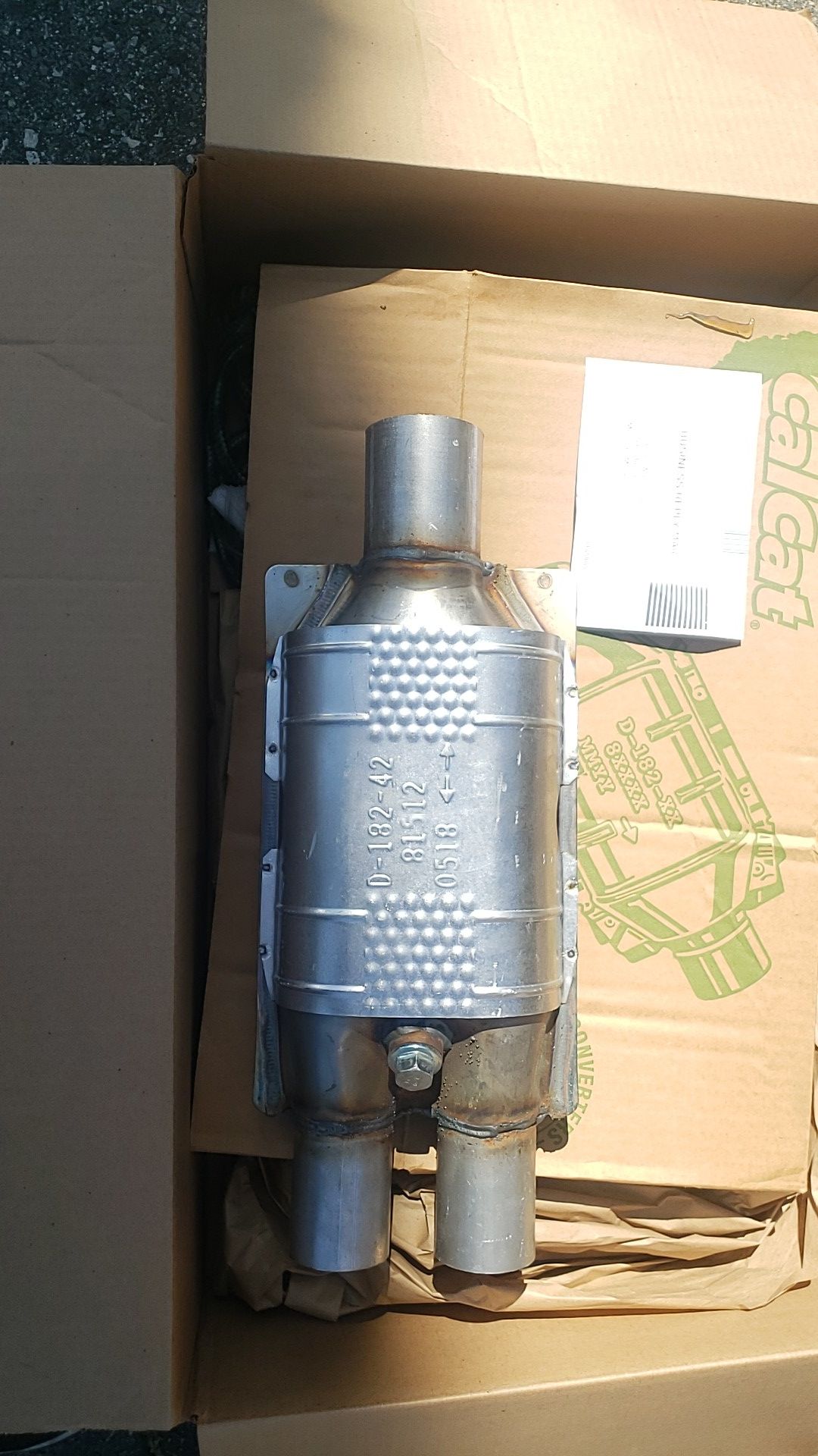 Catalytic converter brand new with warranty for Sale in Oak Glen, CA