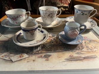 Tea cups
