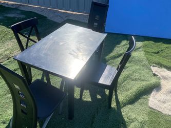 Kitchen Table And Chairs