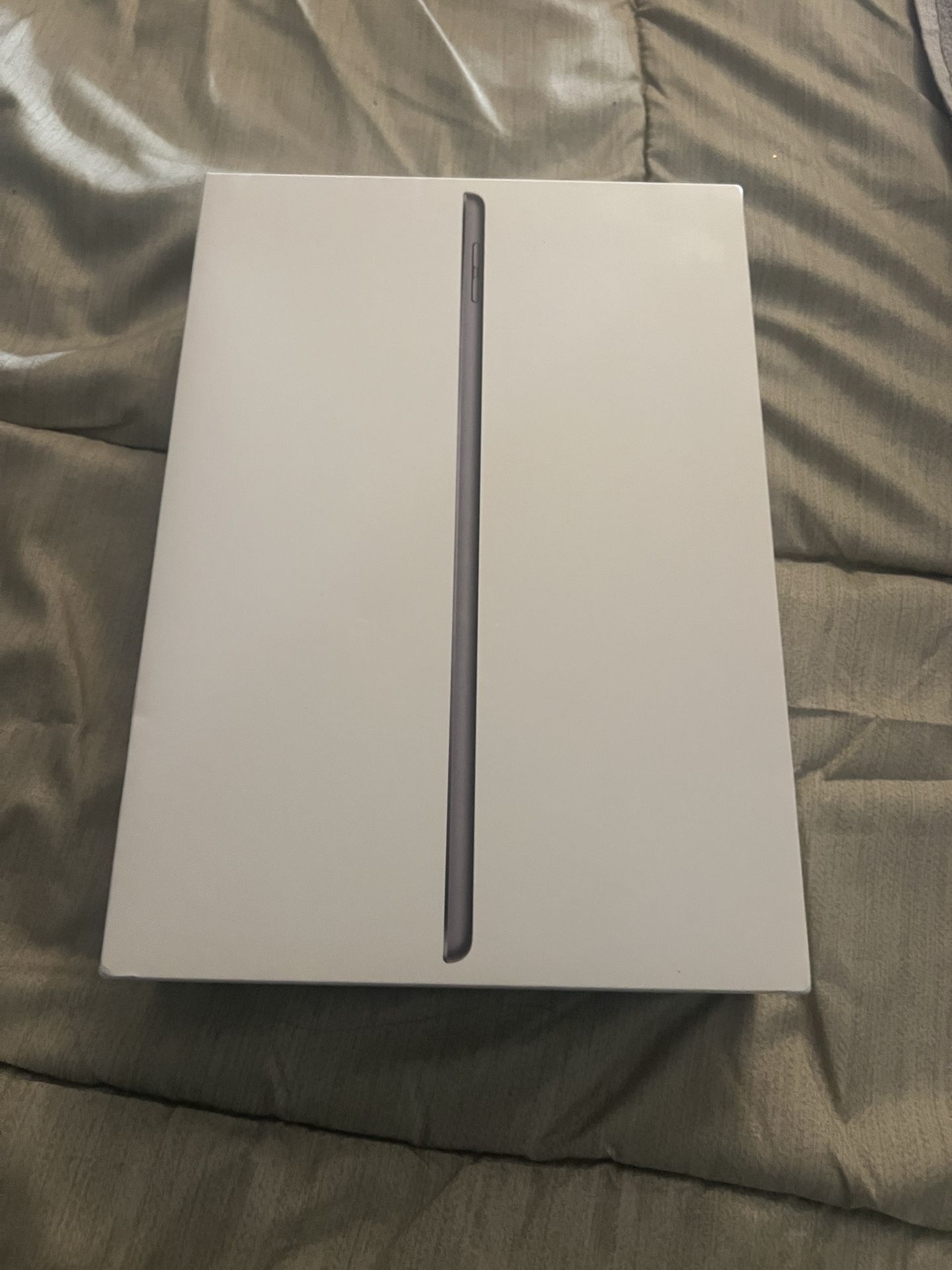 New  iPad 9th Gen 64gbt In Box