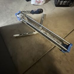 Kobalt Tile Cutter 