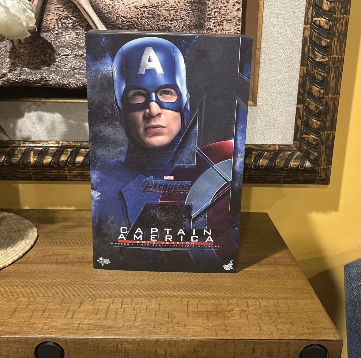 Hot Toys Captain America 2012 Version 