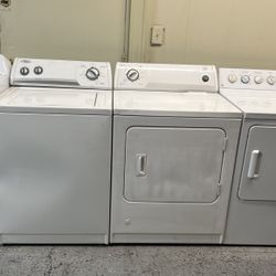 Whirlpool Top Load Washer With Agitator And Gas Dryer Set